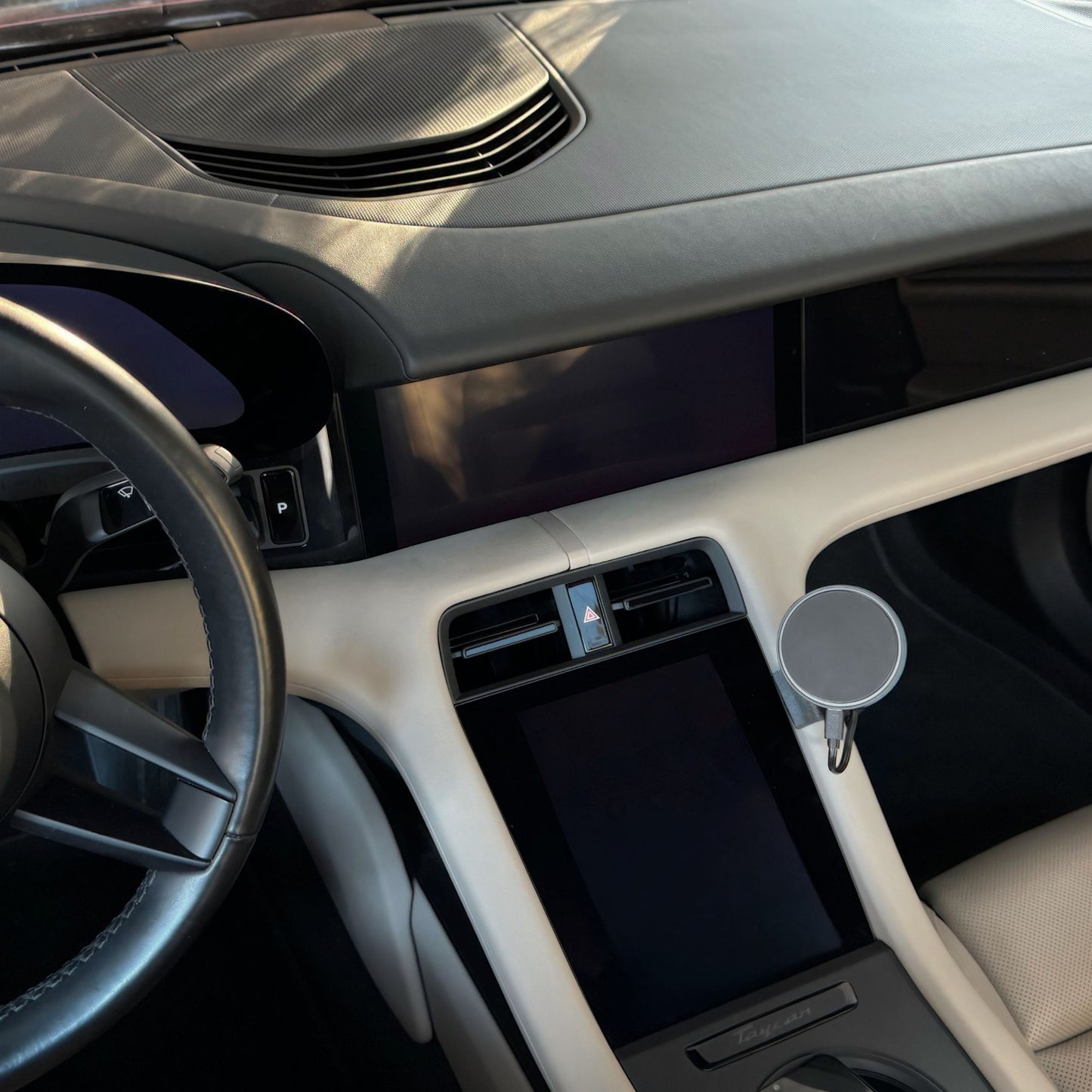Phone Holder for Porsche Taycan